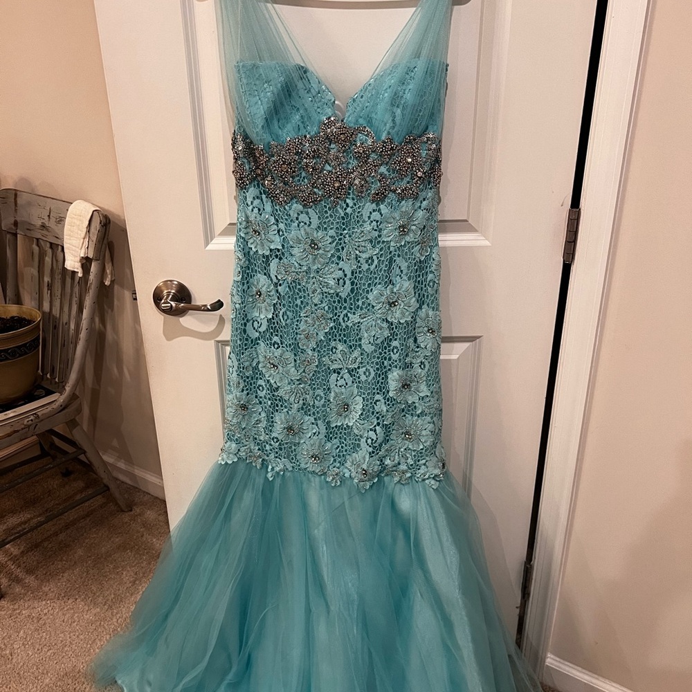 BNWT Blue Jovani Gown size 10